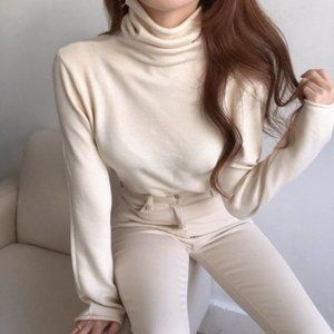 Knitted sweater